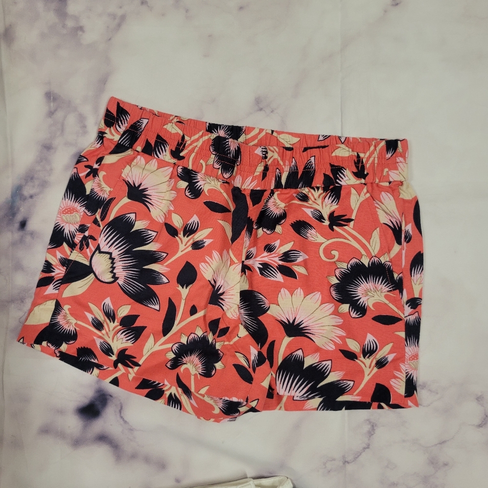J.Crew factory Floral Pull Up garterized shorts 00